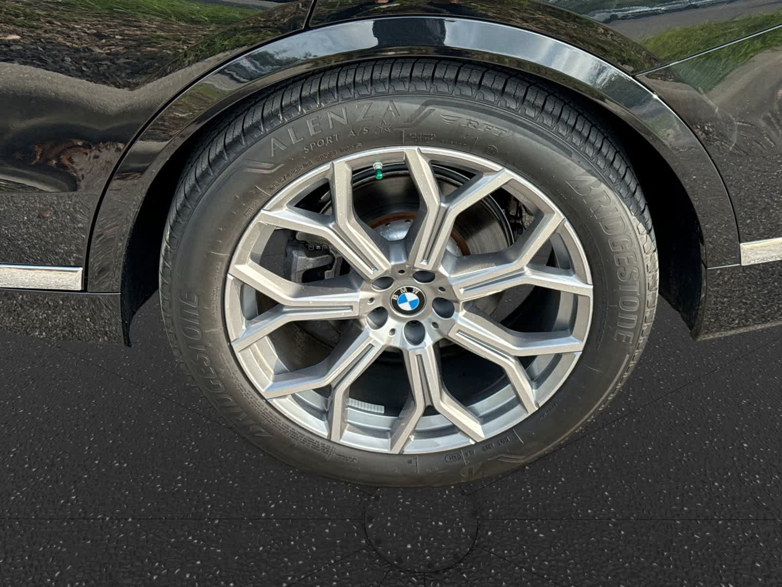 Used 2025 BMW X7 xDrive40i AWD/4WD image 12