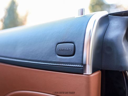 Used 2018 Mercedes-Benz S 560 Cabriolet image 35