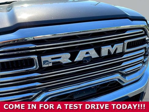 Used 2025 RAM 3500 Laramie w/ Towing Technology Group AWD/4WD image 30