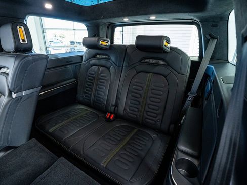 Used 2023 Rivian R1S Adventure image 54