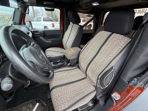 Used 2014 Jeep Wrangler Sport image 12