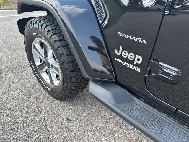 Used 2021 Jeep Wrangler Unlimited Sahara AWD/4WD image 8