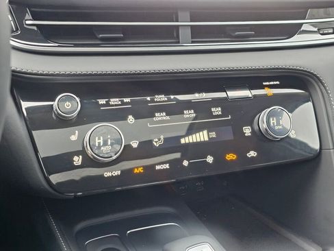 New 2026 INFINITI QX60 Luxe image 33