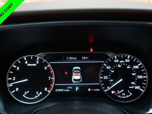 Used 2023 Nissan Rogue S image 13