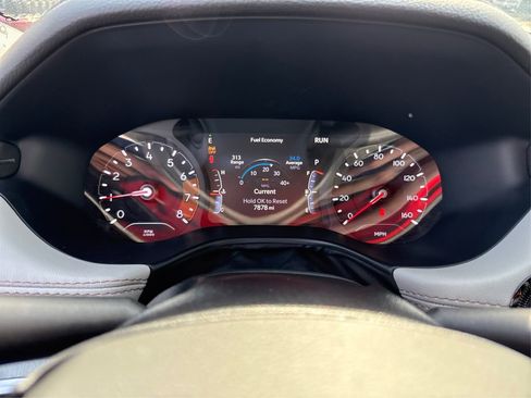 Used 2025 Jeep Compass Limited image 20