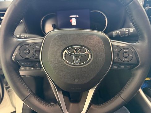 Used 2022 Toyota RAV4 XSE AWD/4WD image 20