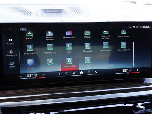 Certified 2024 BMW X7 M60i w/ Executive Package image 27