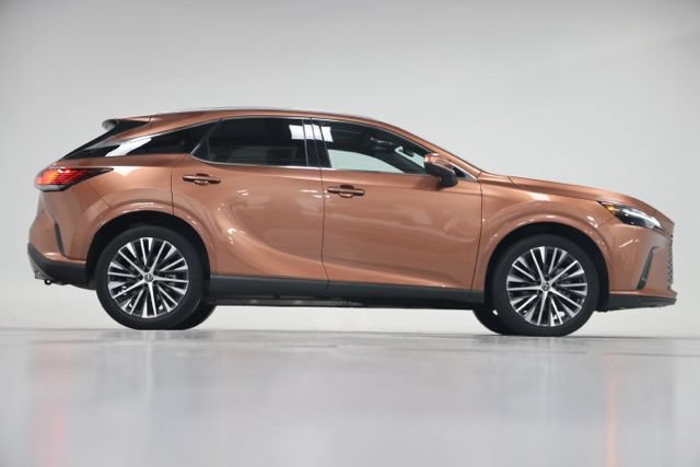 Used 2023 Lexus RX 350 Premium Plus w/ Accessory Package (K3) FWD image 18