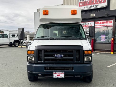 Used 2011 Ford E-350 and Econoline 350 Extended Super Duty w/ PWR Group RWD image 14