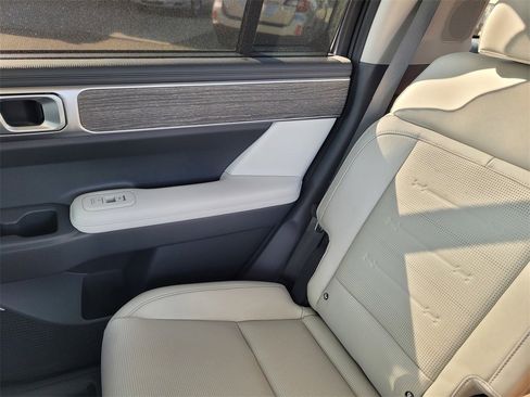 New 2026 Hyundai Santa Fe Limited image 6