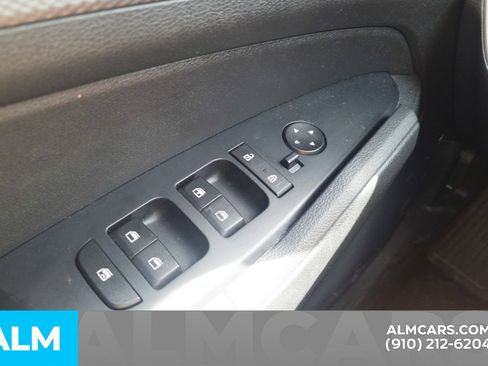 Used 2024 Kia Sportage LX image 19