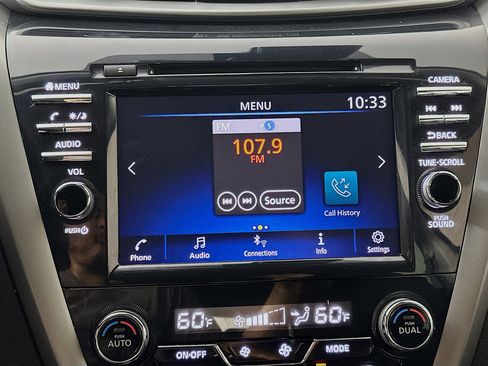 Used 2024 Nissan Murano SV w/ SV Midnight Edition Package FWD image 21