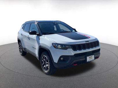 Used 2025 Jeep Compass Trailhawk