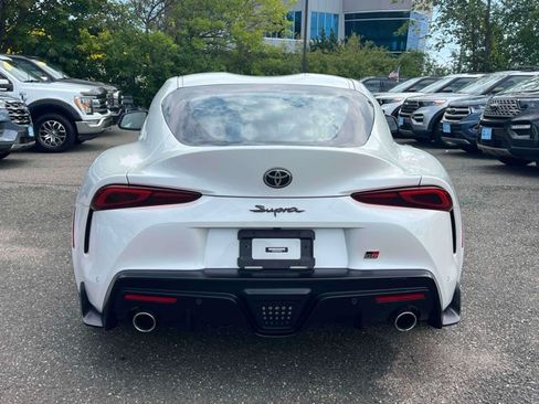 Used 2023 Toyota Supra RWD image 7