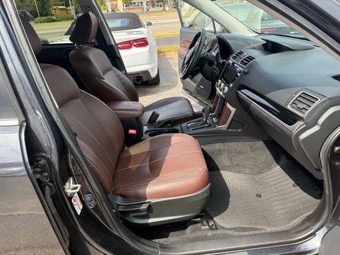 Used 2017 Subaru Forester 2.5i Touring AWD/4WD image 22