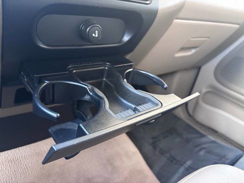 Used 2004 Ford F150 XL RWD image 25