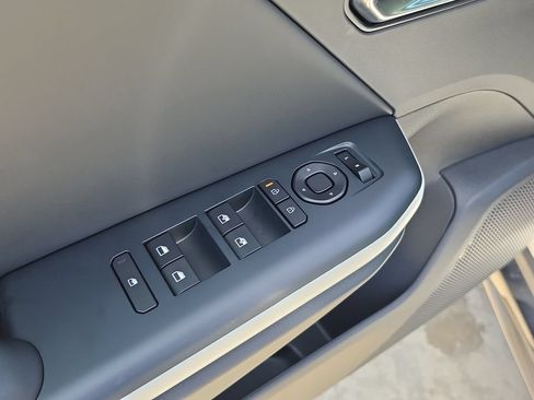 New 2026 Kia K4 GT-Line Turbo w/ GT-Line Premium Package FWD image 18