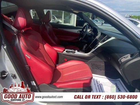 Used 2017 INFINITI Q60 Red Sport 400 AWD/4WD image 12