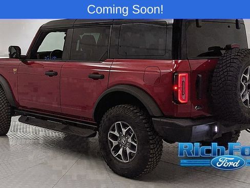 Certified 2025 Ford Bronco Badlands AWD/4WD image 4