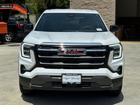 New 2026 GMC Terrain Elevation w/ Technology Package II AWD/4WD image 5