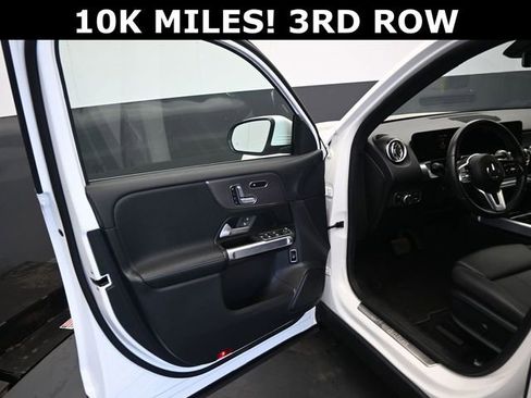 Used 2023 Mercedes-Benz EQB 300 4MATIC image 13