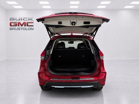 Used 2017 Nissan Rogue SL AWD/4WD image 10