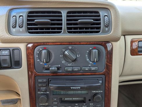 Used 2000 Volvo C70 LT FWD image 20