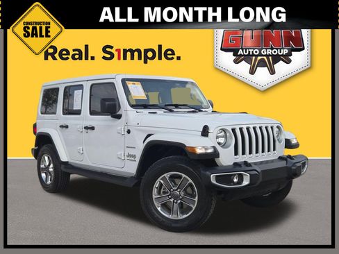 Used 2022 Jeep Wrangler Unlimited Sahara w/ Cold Weather Group AWD/4WD image 1