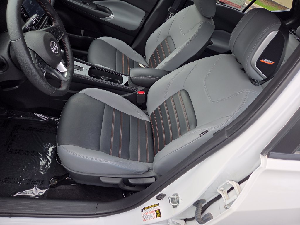 Certified 2024 Nissan Kicks SR w/ SR Premium Package FWD image 29