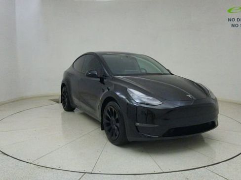 Used 2023 Tesla Model Y Long Range AWD/4WD image 62
