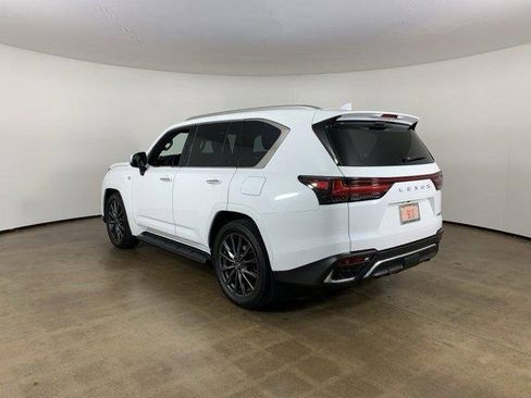Used 2024 Lexus LX 600 F Sport image 36