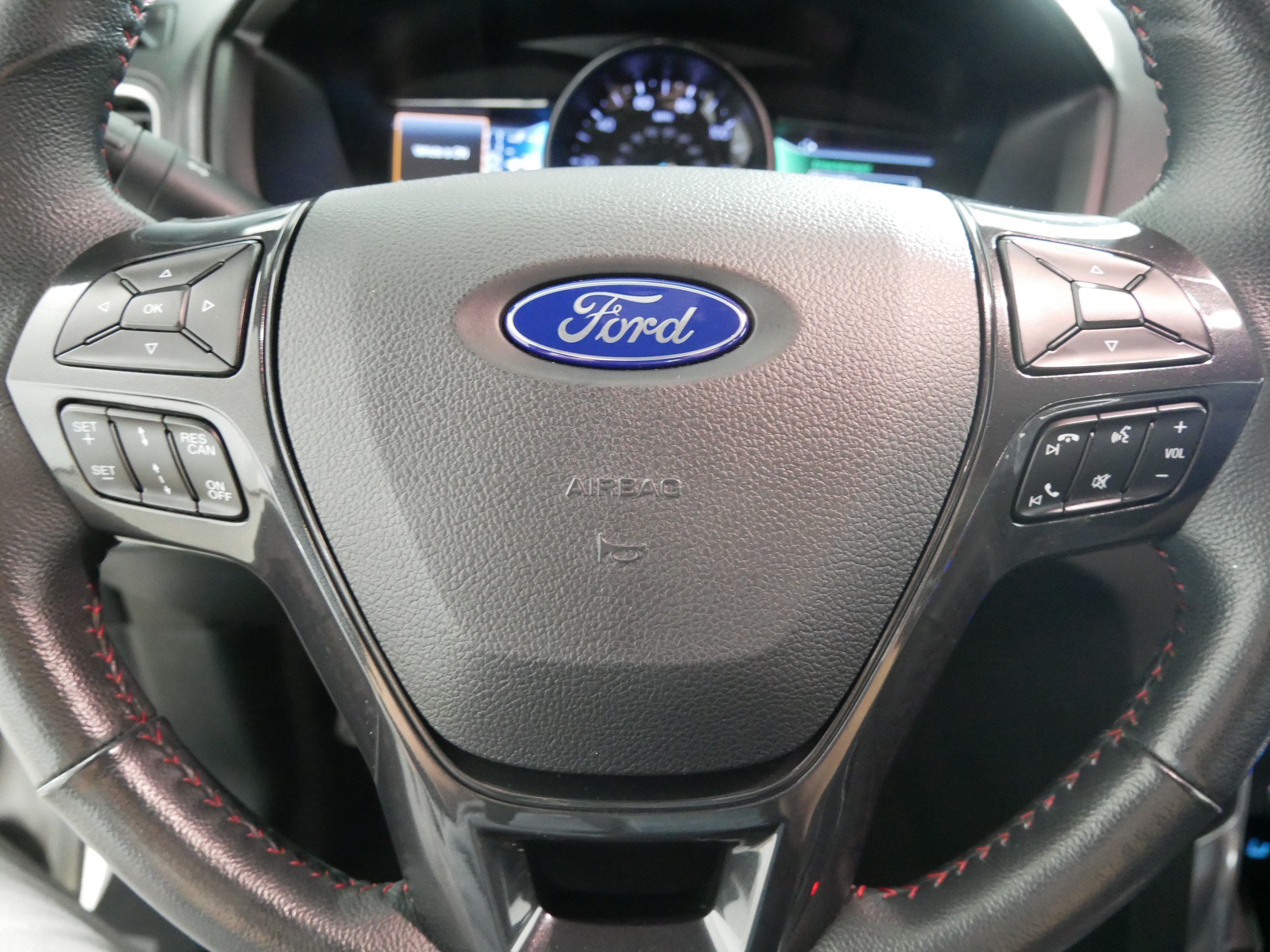 Used 2019 Ford Explorer Sport w/ Equipment Group 401A AWD/4WD image 25