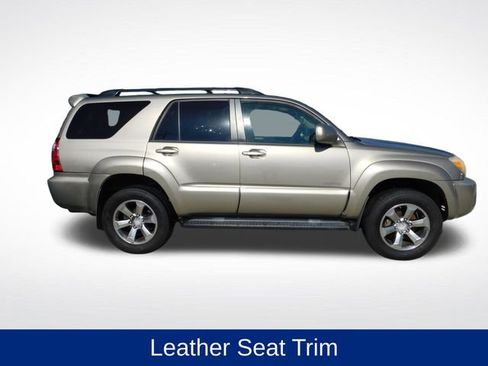 Used 2007 Toyota 4Runner Limited image 9