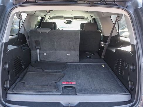 Used 2015 GMC Yukon XL SLE w/ Convenience Package image 37
