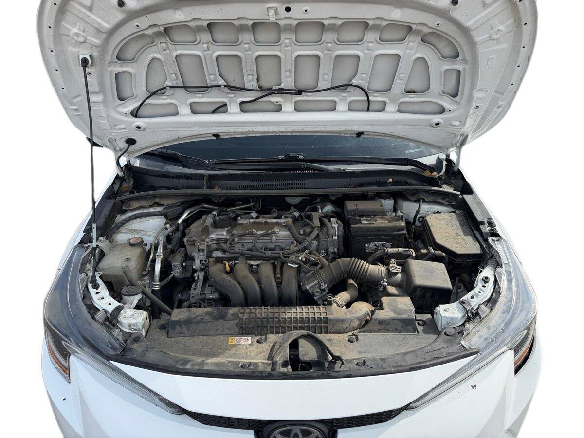 Used 2021 Toyota Corolla LE FWD image 16