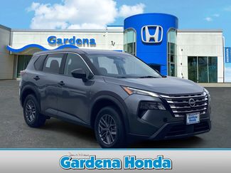Used 2024 Nissan Rogue S FWD video 1