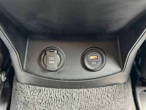 Used 2022 Kia Sorento LX image 29