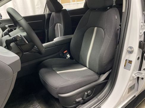 New 2025 Hyundai Sonata SEL image 4