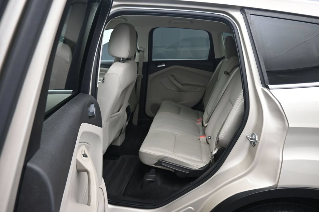 Used 2017 Ford Escape SE AWD/4WD image 31