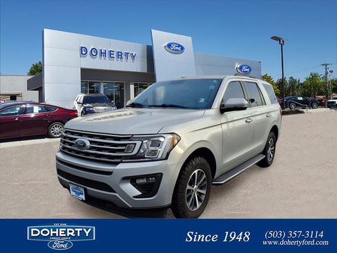 Certified 2019 Ford Expedition XLT w/ Equipment Group 202A image 1