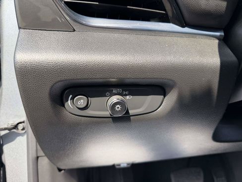 Certified 2023 Chevrolet Traverse LT AWD/4WD image 19