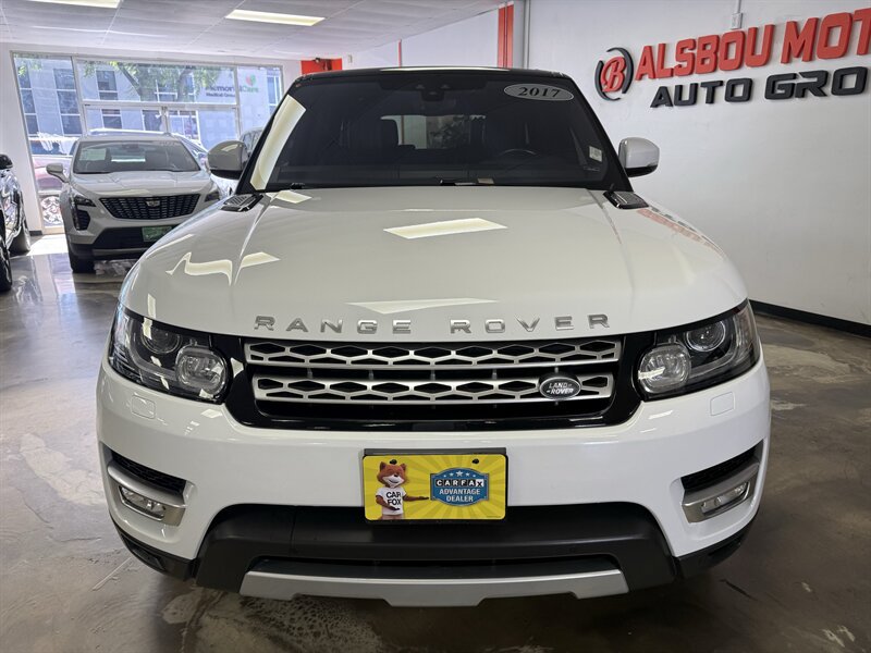 Used 2017 Land Rover Range Rover Sport HSE AWD/4WD image 2