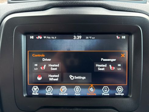 Used 2019 Jeep Renegade Trailhawk image 47