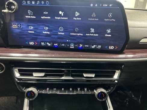 Certified 2024 Chevrolet Traverse RS w/ LPO, Floor Liner Package AWD/4WD image 12
