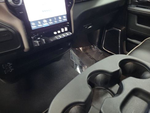 Used 2024 RAM 2500 Laramie image 18