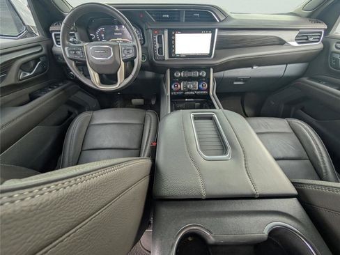 Used 2022 GMC Yukon Denali AWD/4WD image 13