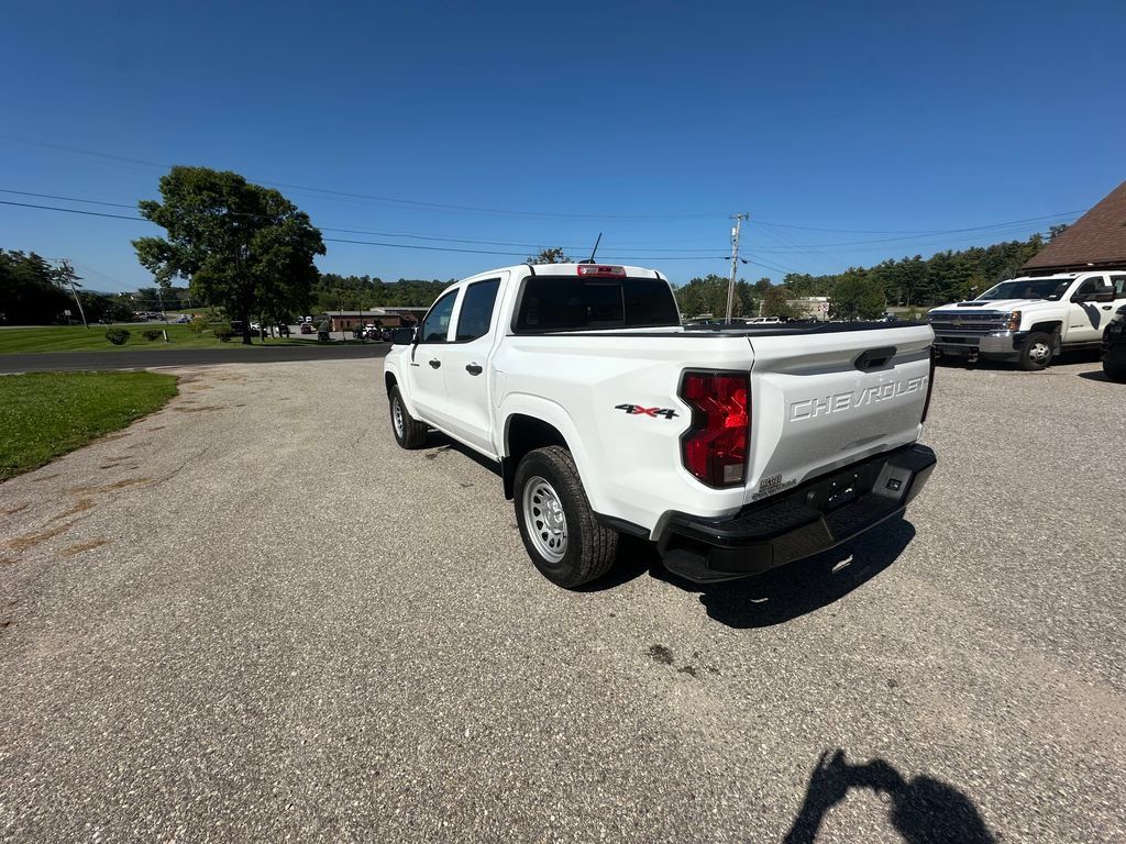 Used 2023 Chevrolet Colorado W/T w/ WT Convenience Package AWD/4WD image 3