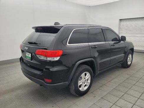 Used 2017 Jeep Grand Cherokee Laredo image 9