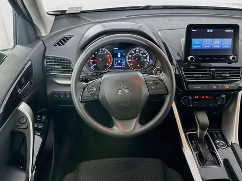 Used 2024 Mitsubishi Eclipse Cross LE AWD/4WD image 17