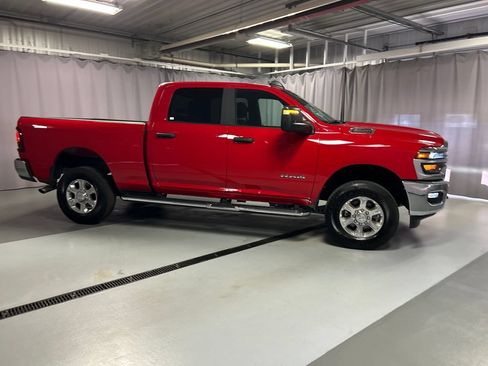 Used 2026 RAM 2500 Big Horn AWD/4WD image 8